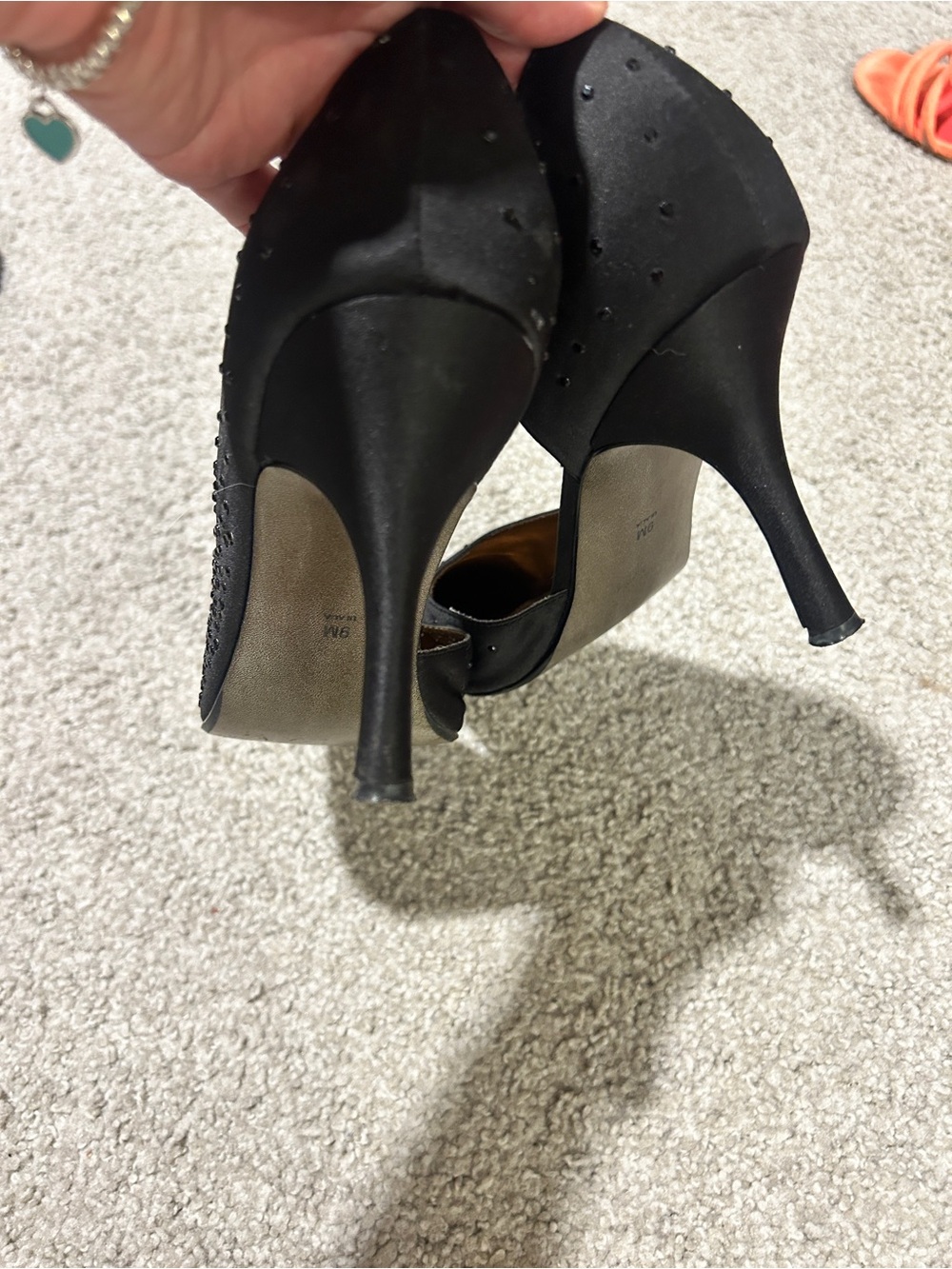 Women's Black Pointed Toe Low Heel Dress Pumps - Picture 3 of 6
